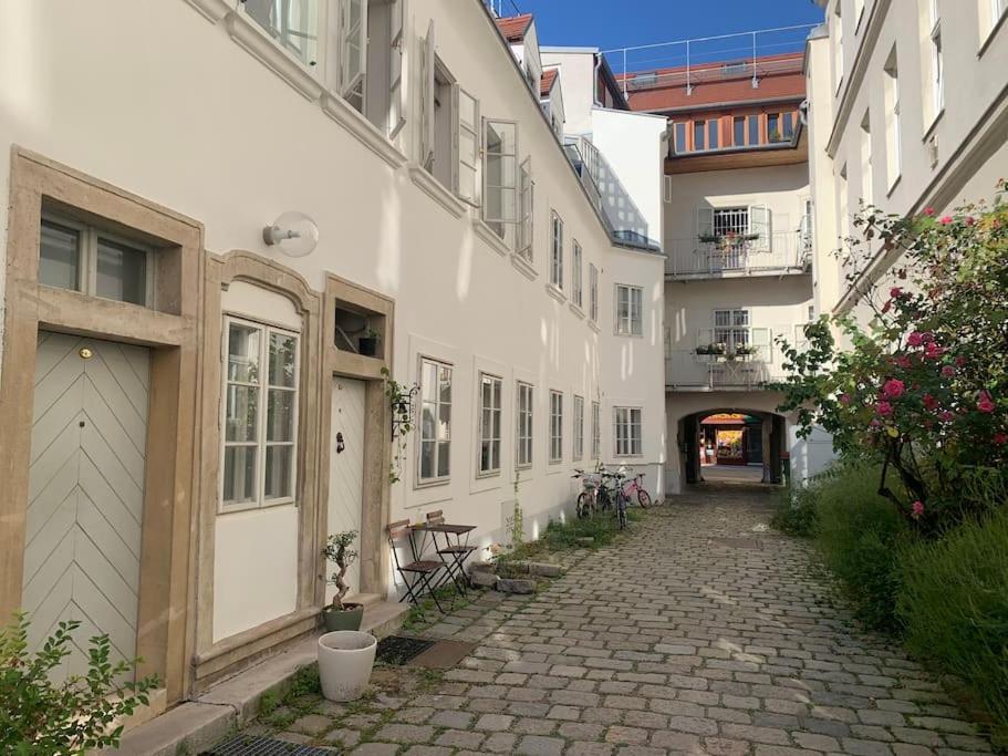 Вилла Kleines Stadthaus In Toplage Вена Экстерьер фото